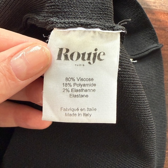 Black Rouje Tiana bodycon mini dress with rose detail - Picture 8 of 8